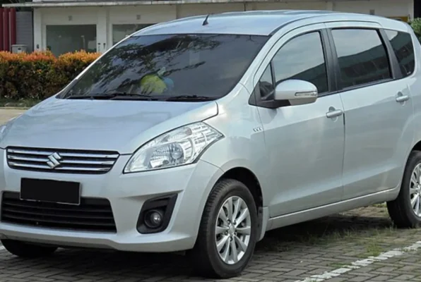 self drive car in Dehradun